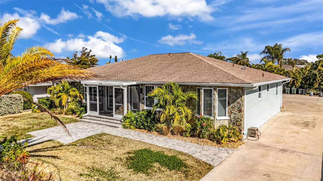 312 Bayshore Road, Nokomis, FL 34275 Photo