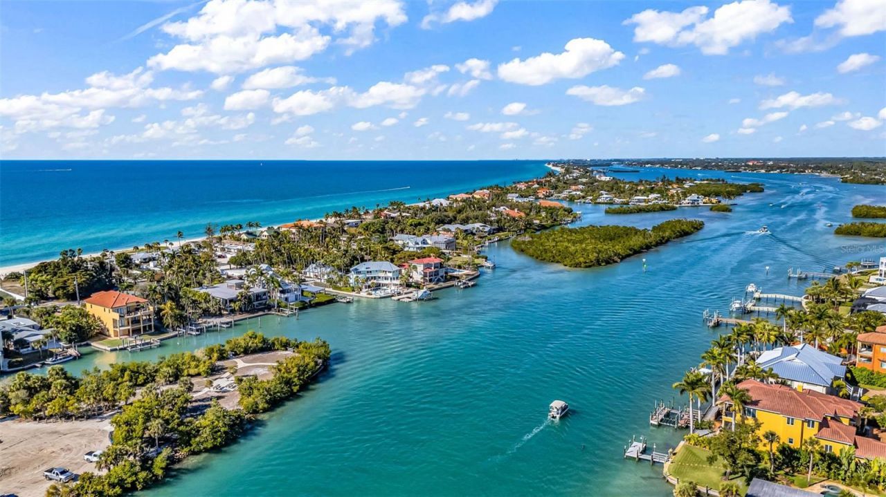 312 Bayshore Road, Nokomis, FL 34275 Photo