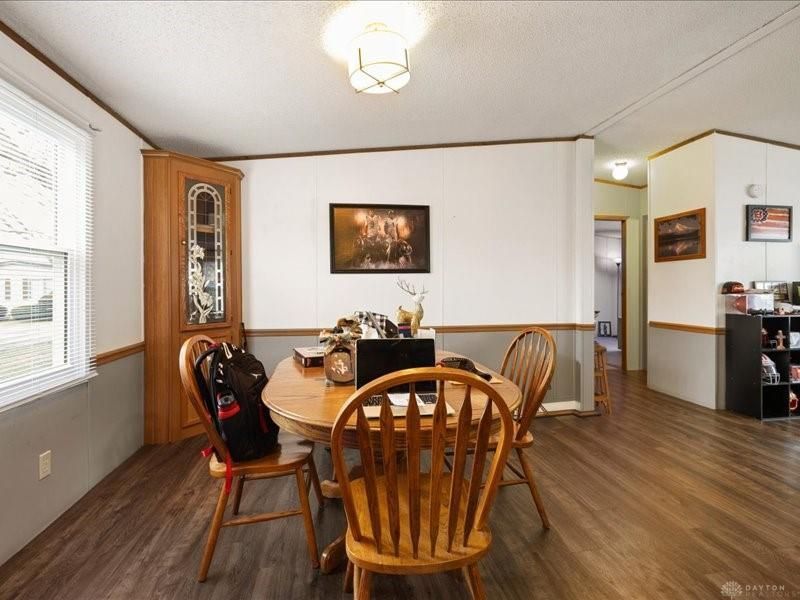 141 N Xenia Drive, Enon Vlg, OH 45323 Photo 10