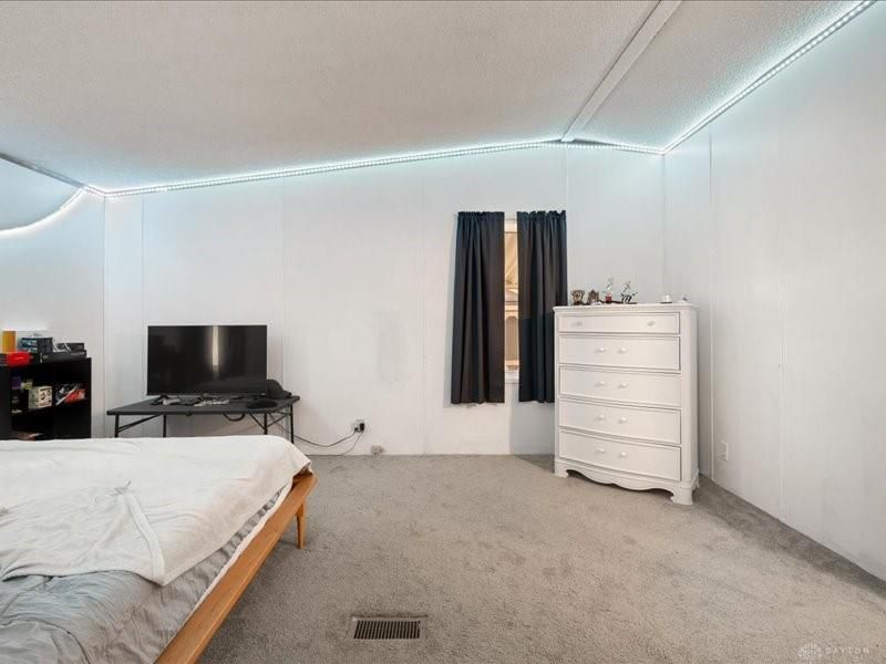 141 N Xenia Drive, Enon Vlg, OH 45323 Photo 11