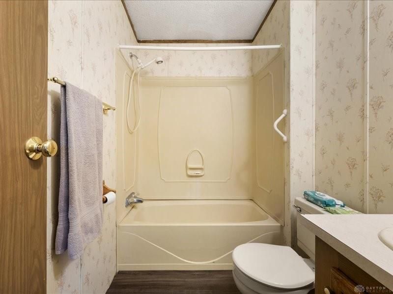141 N Xenia Drive, Enon Vlg, OH 45323 Photo 21