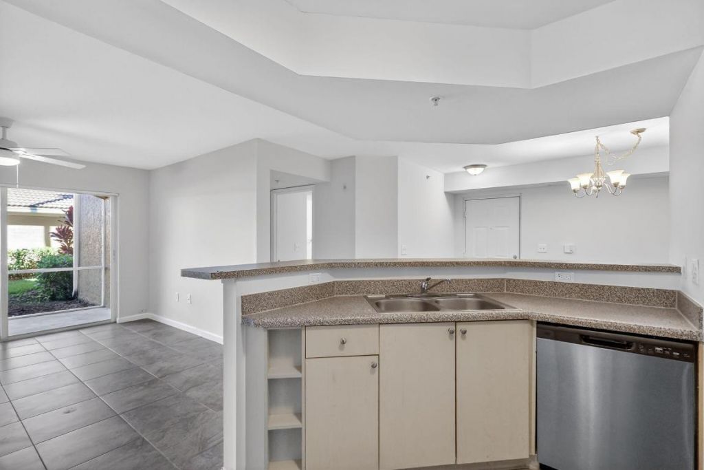 3643 NW Mediterranean Lane, Unit 103, Jensen Beach, FL 34957 Photo