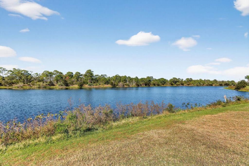 3643 NW Mediterranean Lane, Unit 103, Jensen Beach, FL 34957 Photo