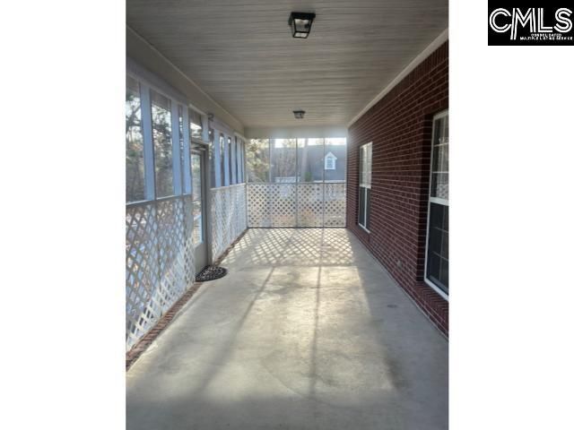 834 Moss Creek Drive  Photo 10