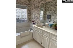 834 Moss Creek Drive  photo 4