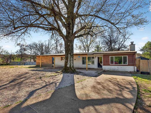 380 Long Beach Drive, Hot Springs, AR 71913