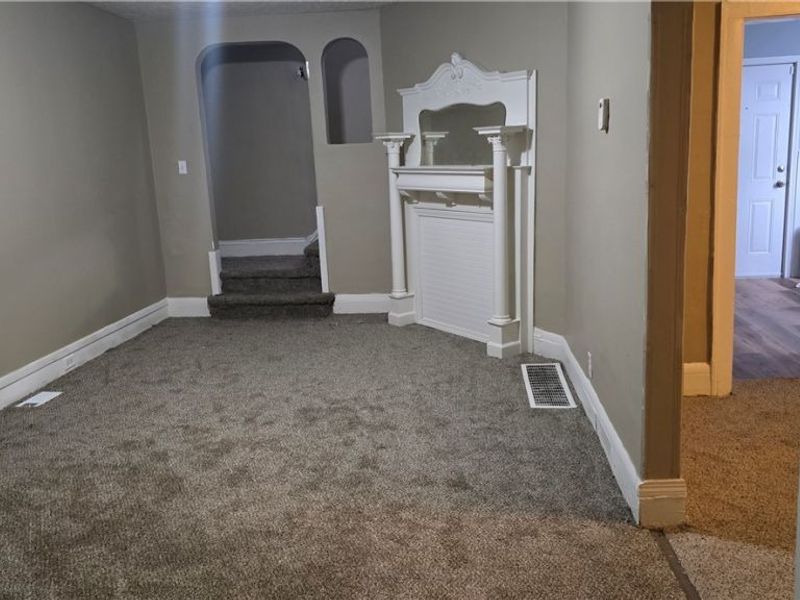 3669 E 112th Street, Cleveland, OH 44105 Photo 9