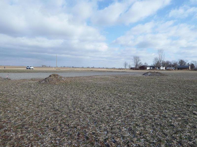 9948 Glaze Road, New Holland, OH 43145 Photo 2