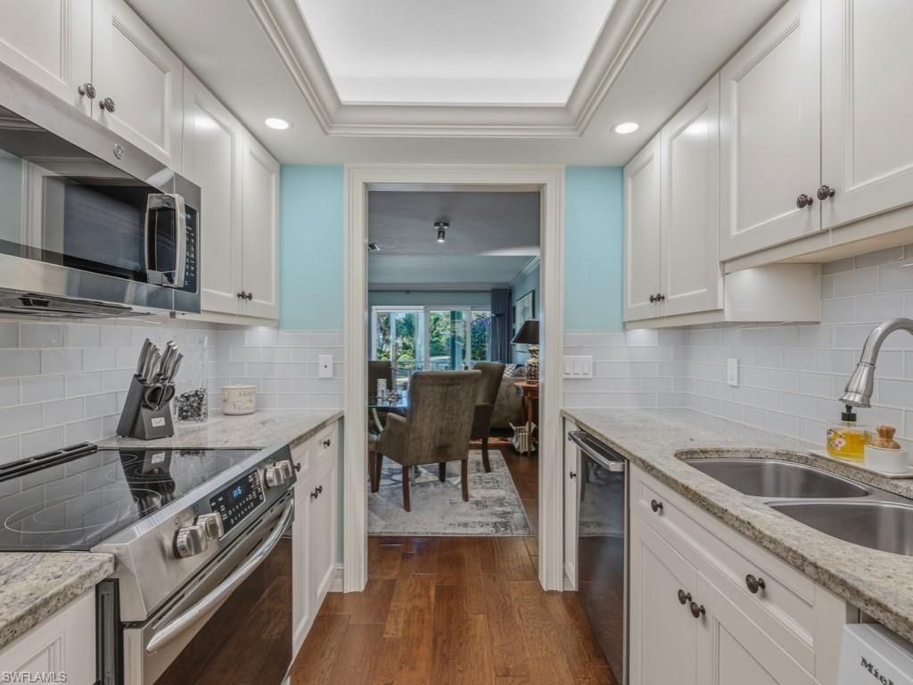 3930 Belair Ln, Unit 104, Naples, FL 34103 Photo