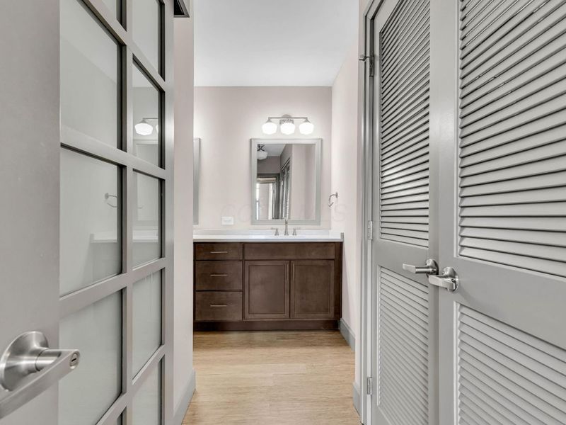 51 N High Street, Unit 503, Columbus, OH 43215 Photo 18