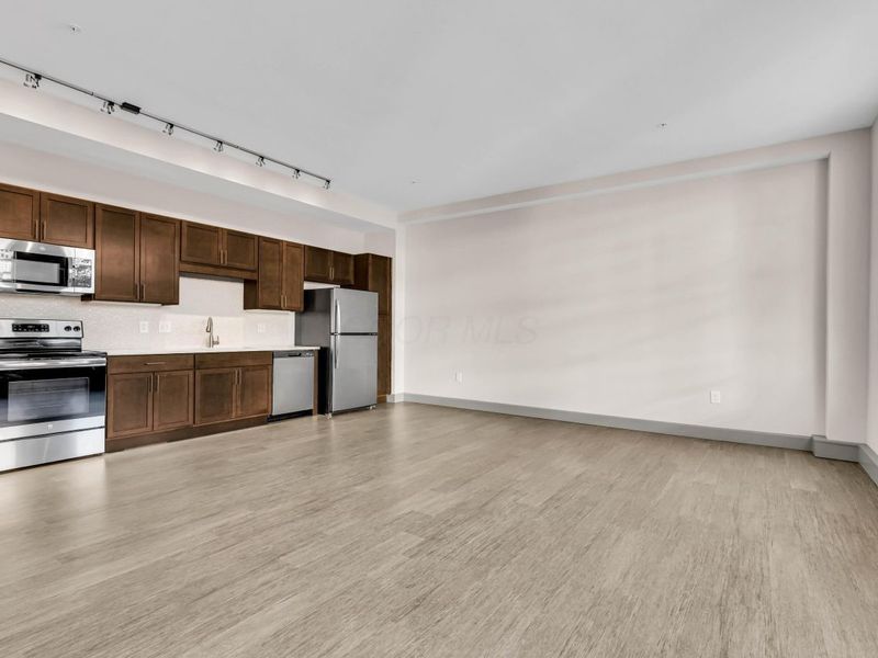 51 N High Street, Unit 503, Columbus, OH 43215 Photo 2