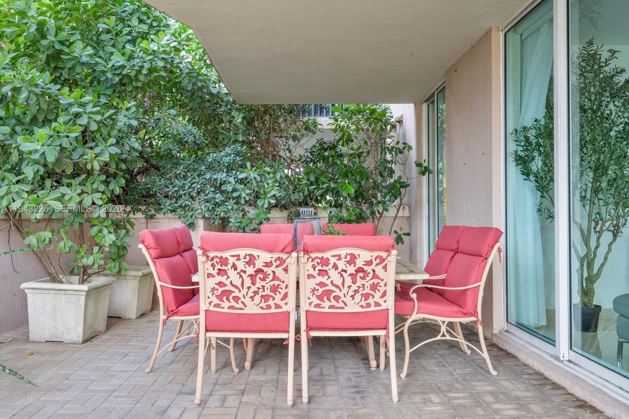 17555 Atlantic Blvd, Unit 508, Sunny Isles Beach, FL 33160 Photo