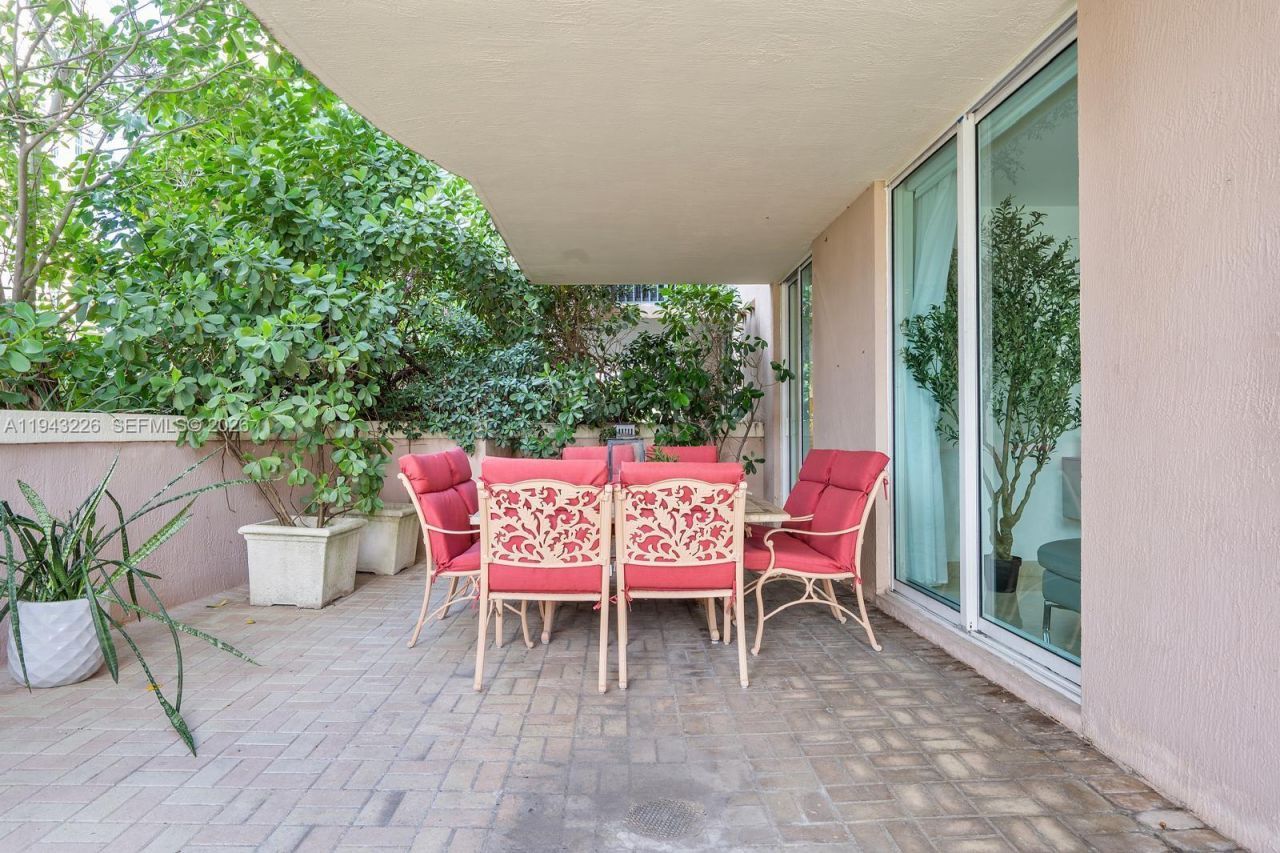 17555 Atlantic Blvd, Unit 508, Sunny Isles Beach, FL 33160 Photo