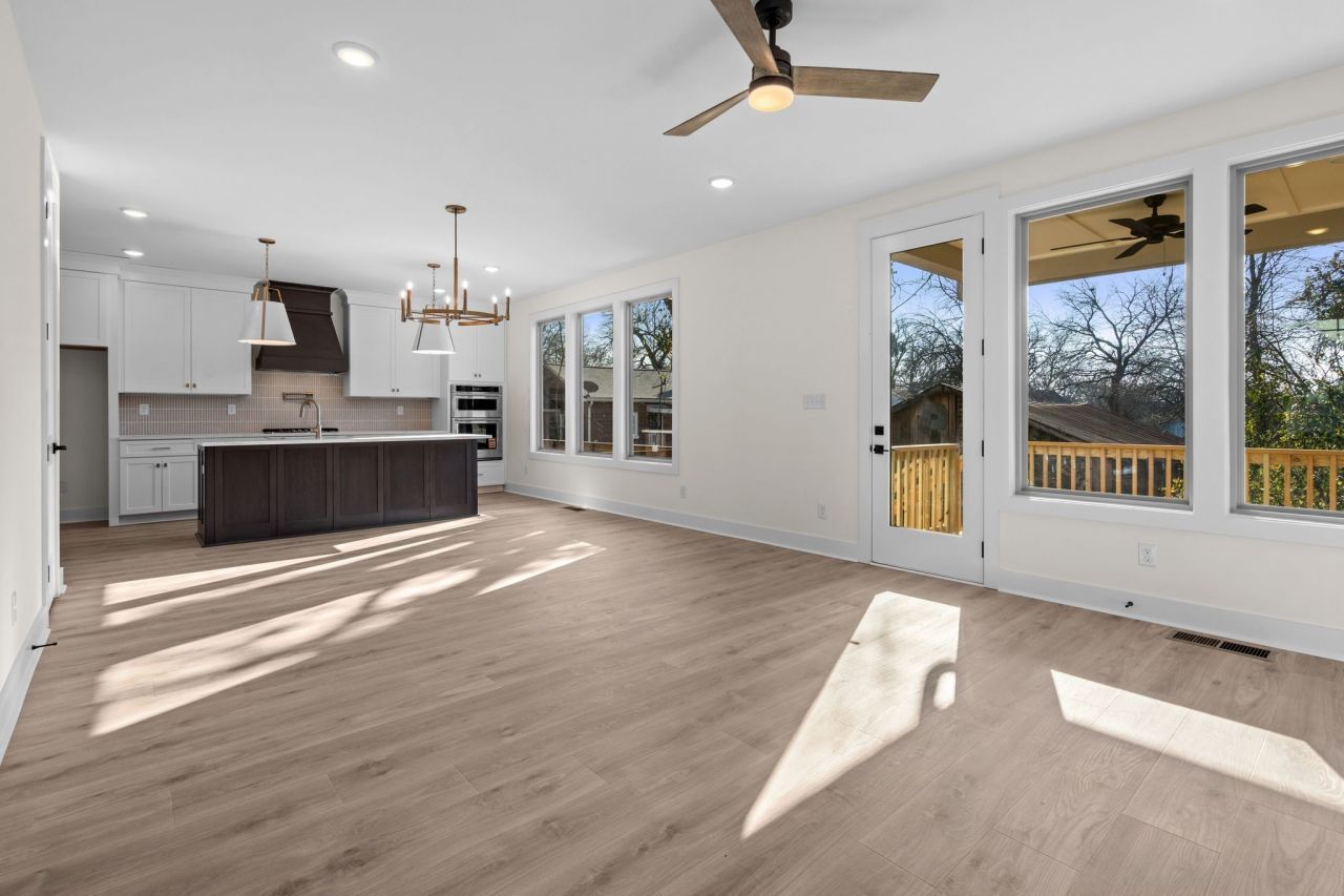 3195b Doak Ave, Nashville, TN 37218 Main Photo