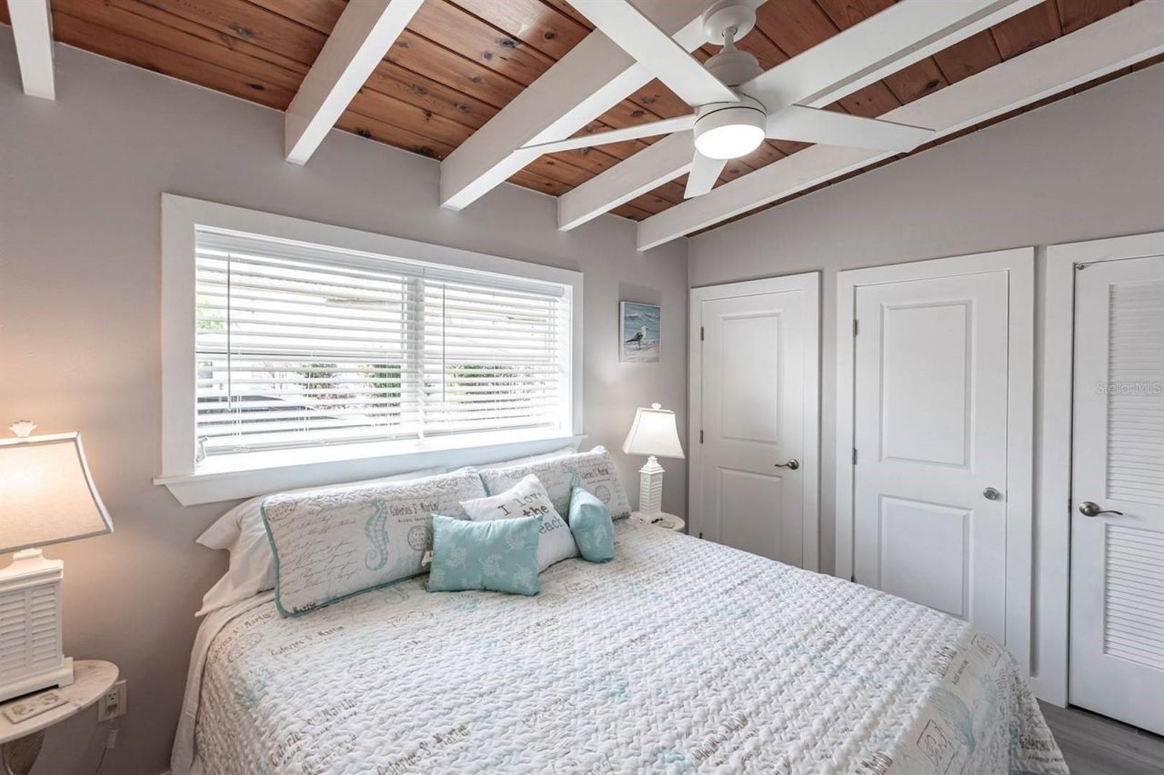 6006 Midnight Pass Road, Unit 65, Sarasota, FL 34242 Photo