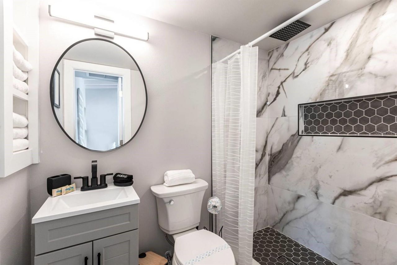 6006 Midnight Pass Road, Unit 65, Sarasota, FL 34242 Photo