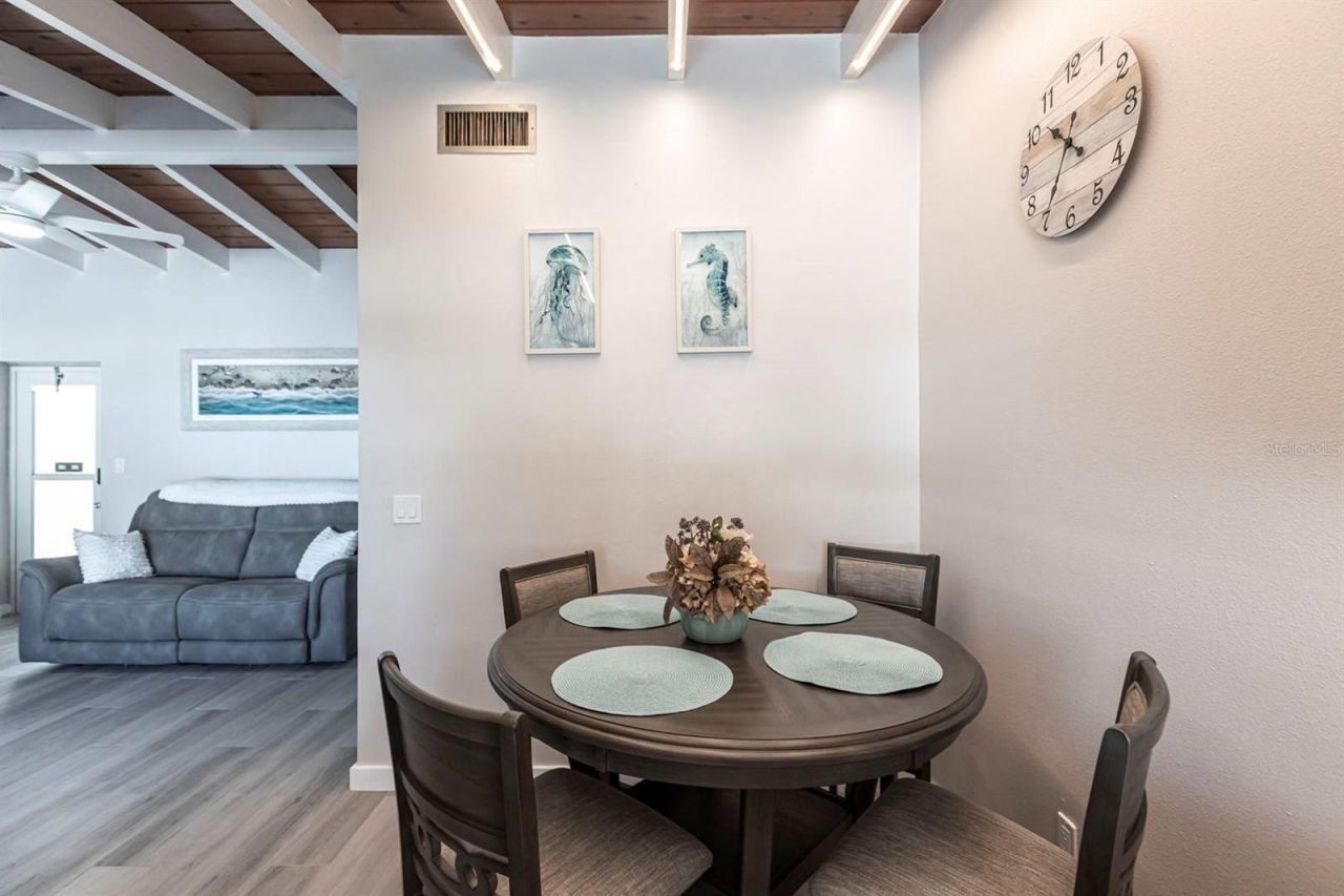 6006 Midnight Pass Road, Unit 65, Sarasota, FL 34242 Photo