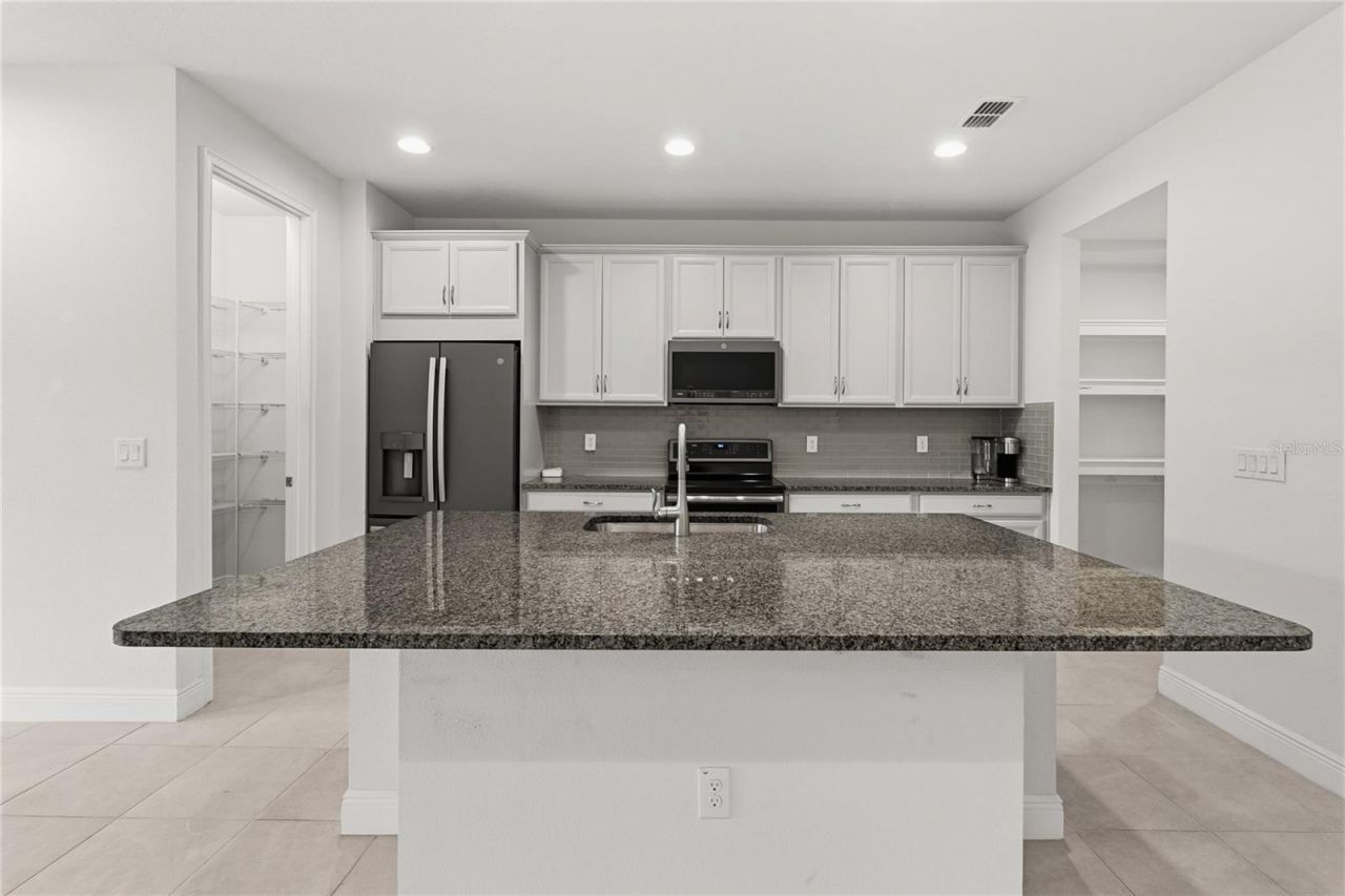 2313 Sunset Wind Loop, Oldsmar, FL 34677 Photo