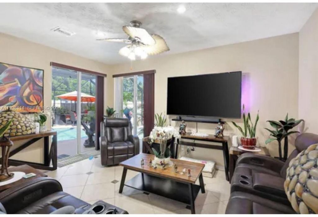 3228 SE Pinto St, Port Saint Lucie, FL 34984 Photo