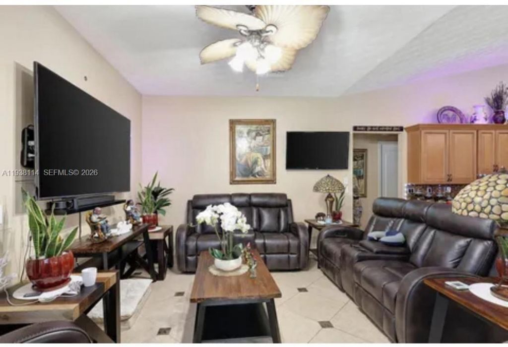 3228 SE Pinto St, Port Saint Lucie, FL 34984 Photo