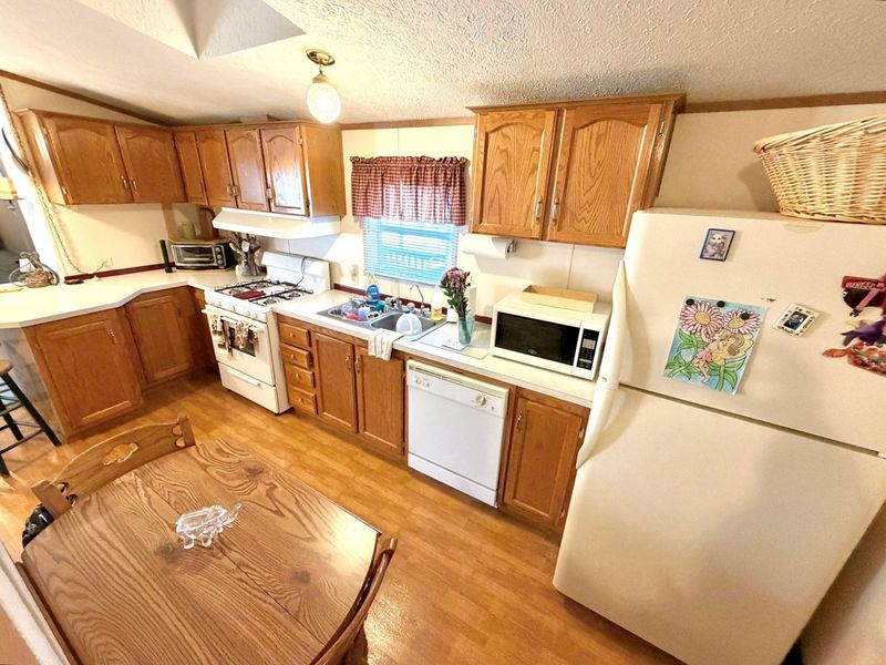 55 Colony Drive, Fredericktown, OH 43019 Photo 5