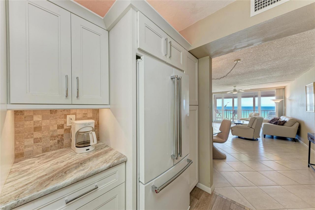5200 Gulf Drive, Unit 302, Holmes Beach, FL 34217 Photo