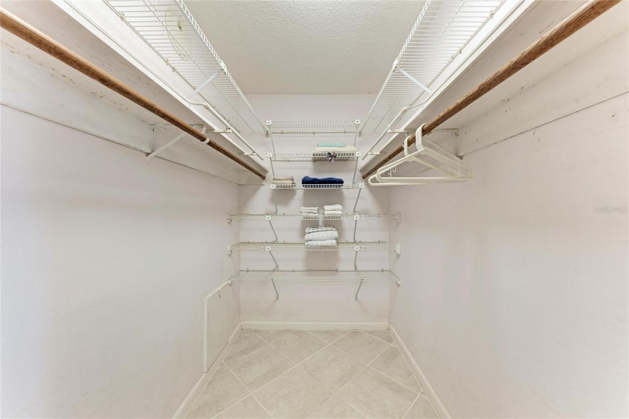 5200 Gulf Drive, Unit 302, Holmes Beach, FL 34217 Photo