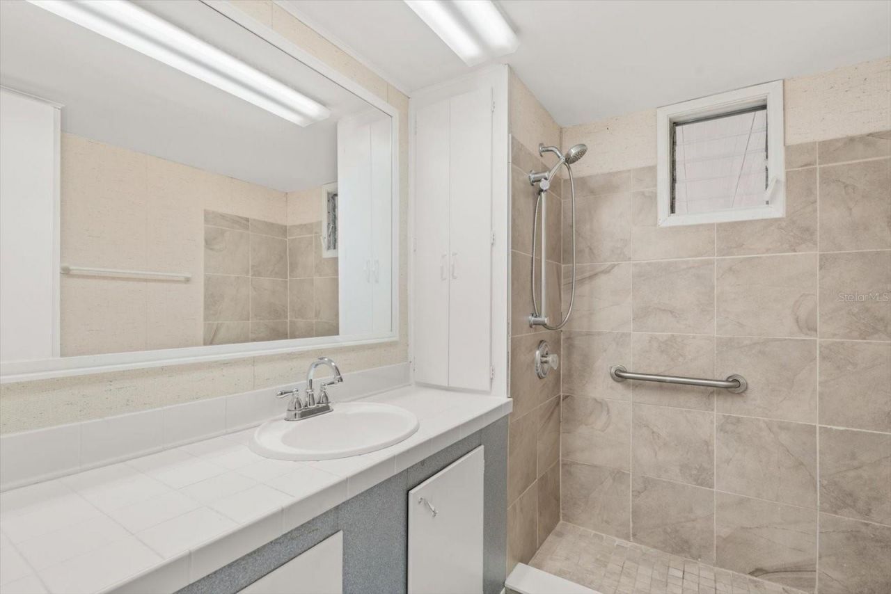 5205 5th Street E, Bradenton, FL 34203 Photo