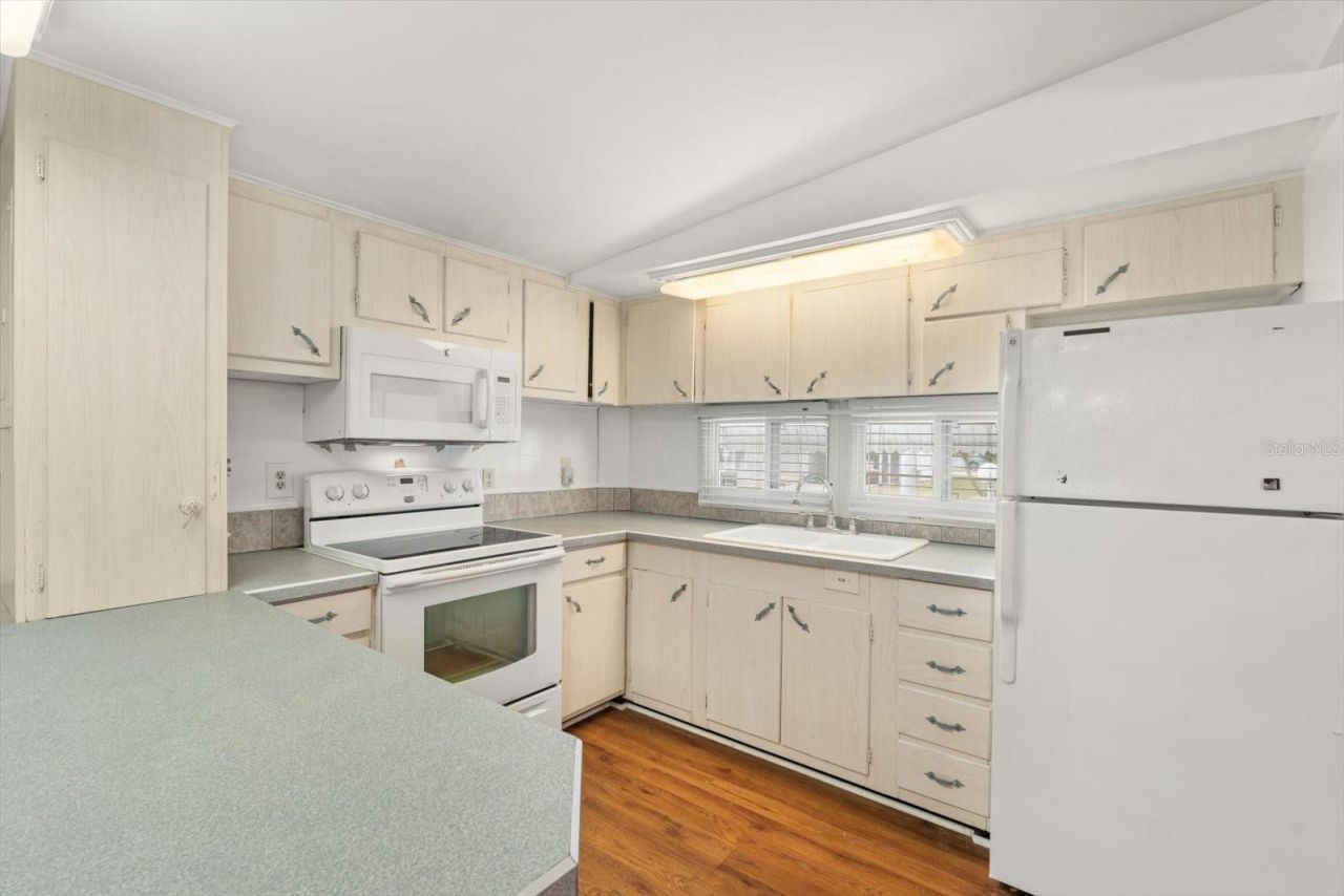 5205 5th Street E, Bradenton, FL 34203 Photo