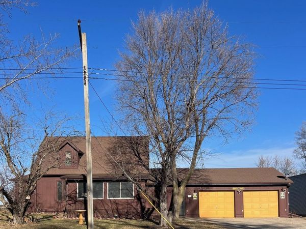 302 N 5th Street, Lanesboro, IA 51451