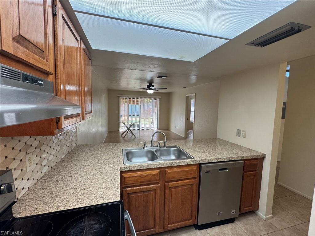 4407 SW 7th Pl, Unit 7, Cape Coral, FL 33914 Photo