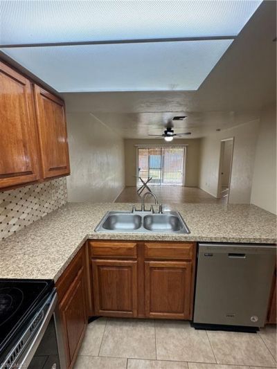 4407 SW 7th Pl, Unit 7, Cape Coral, FL 33914 Photo