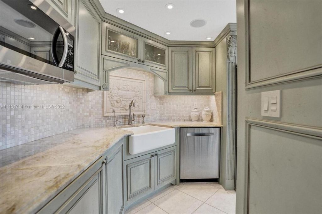 1340 S Ocean Boulevard, Unit 807, Pompano Beach, FL 33062 Photo