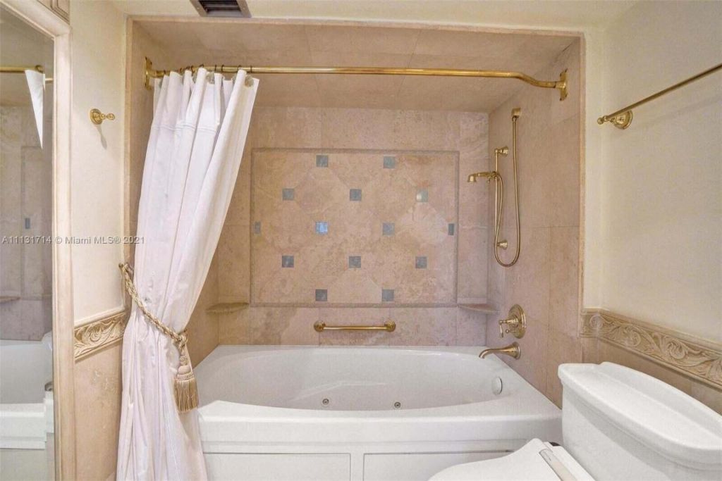 1340 S Ocean Boulevard, Unit 807, Pompano Beach, FL 33062 Photo