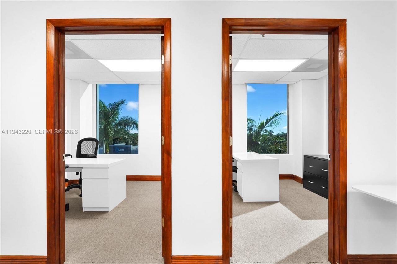 12550 Biscayne Blvd , Unit 304B, North Miami, FL 33181 Photo