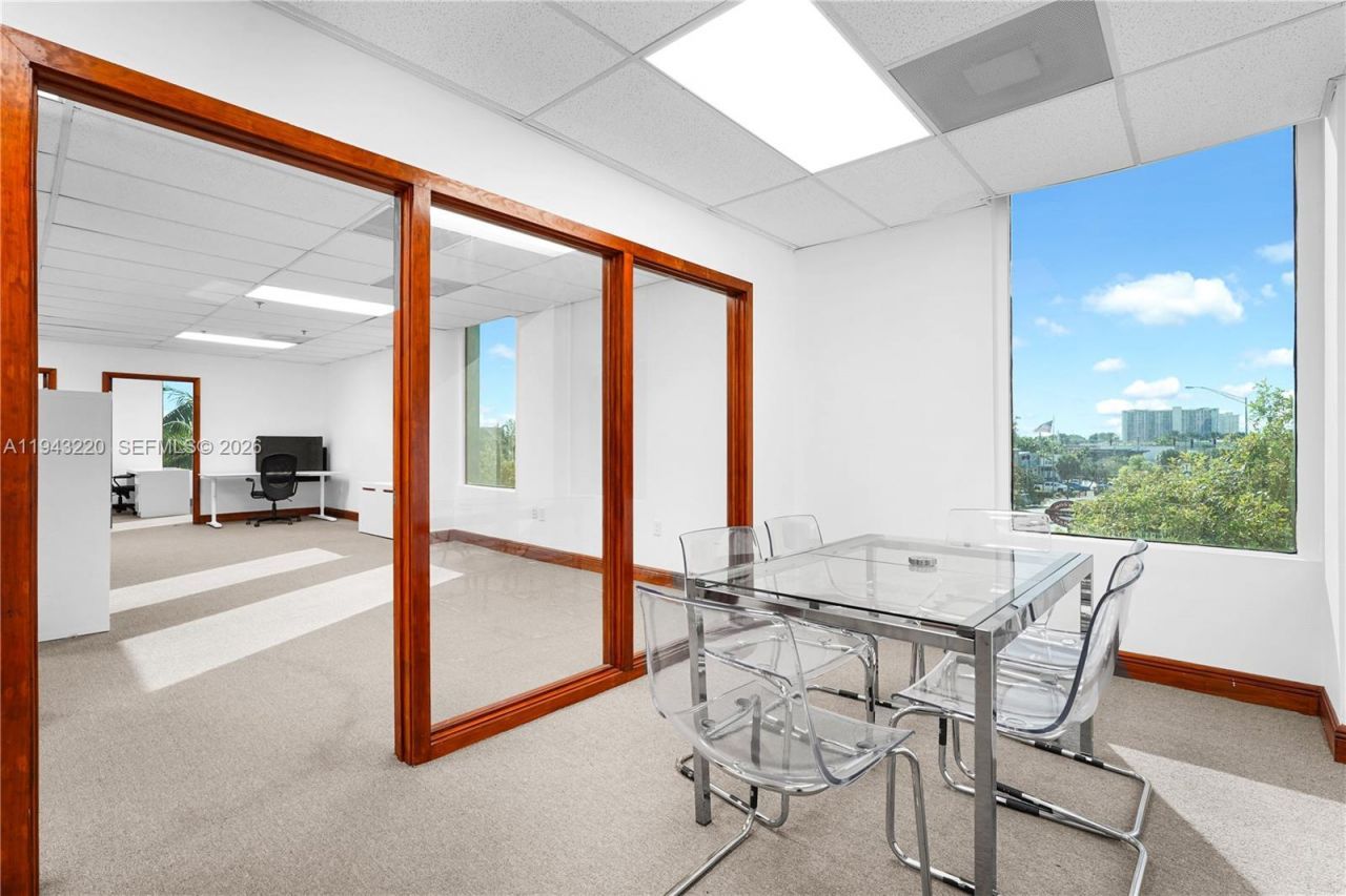 12550 Biscayne Blvd , Unit 304B, North Miami, FL 33181 Photo