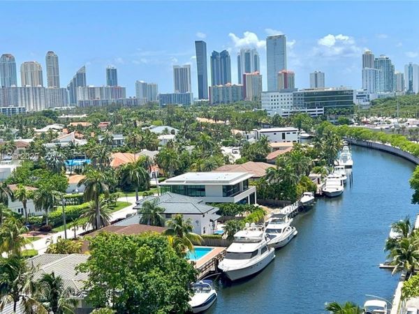 2841 NE 163rd St, Unit 1002, North Miami Beach, FL 33160