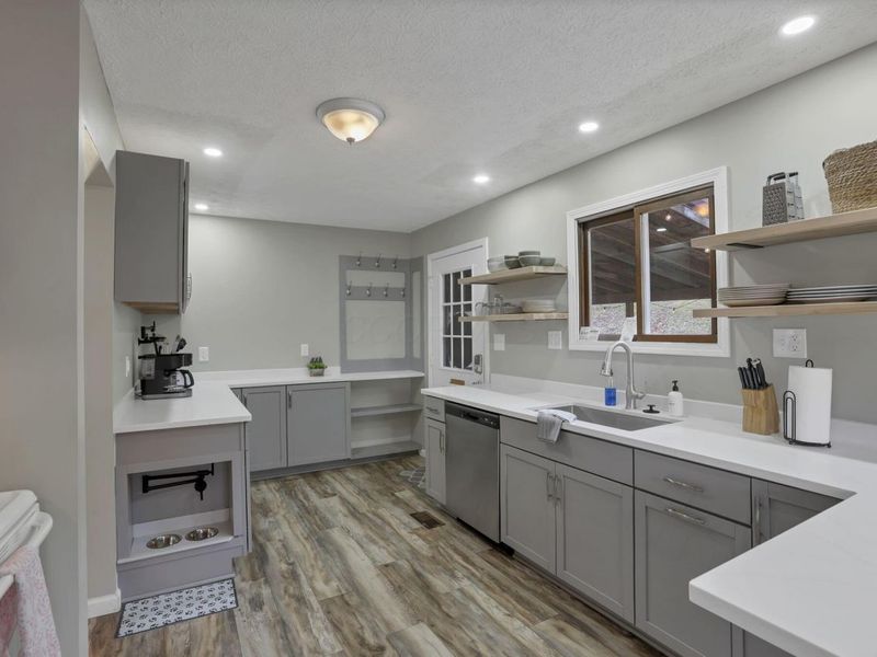 22913 Goose Creek Road, South Bloomingville, OH 43152 Photo 7