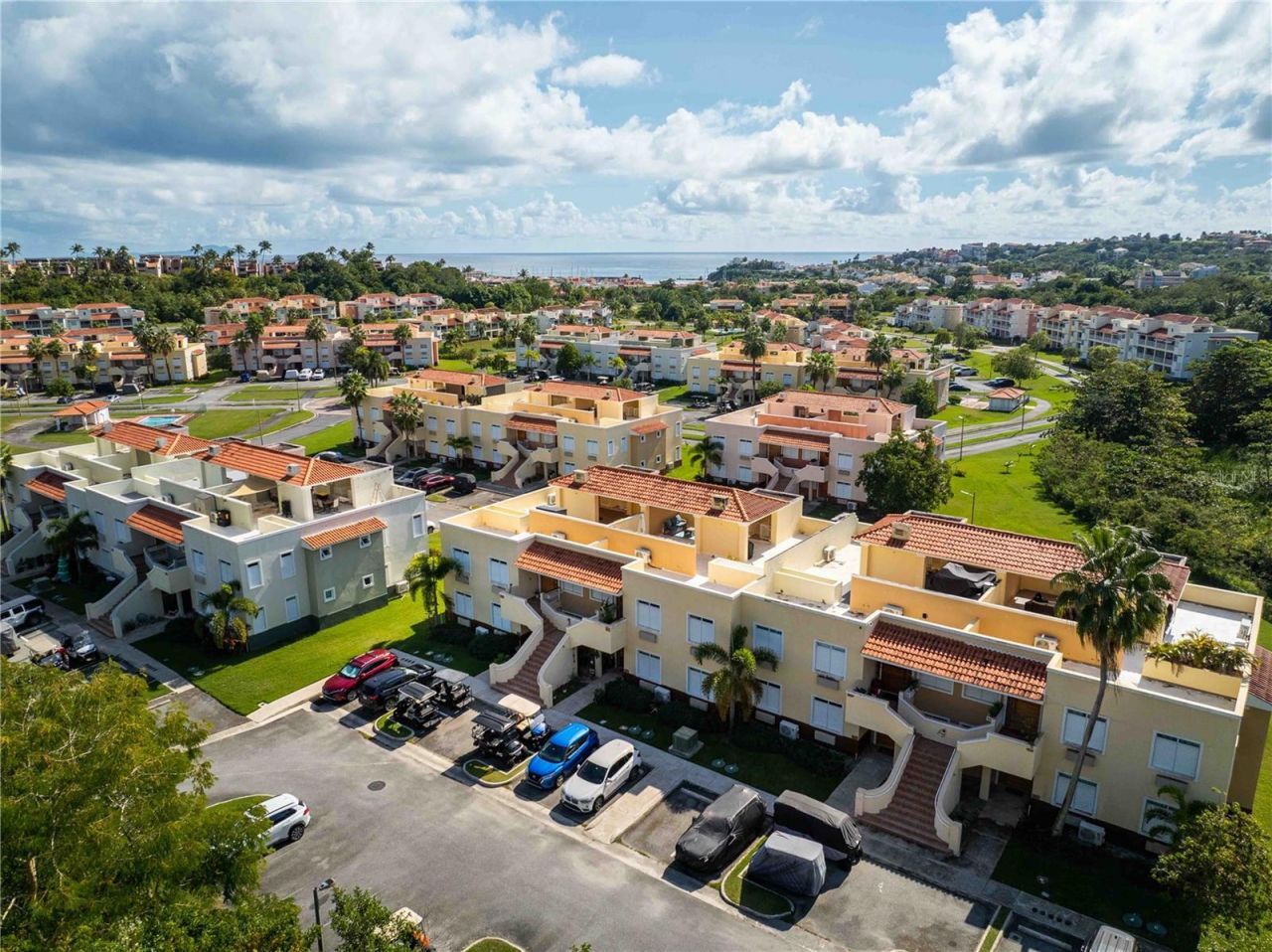 180 Palmas Drive, Unit 33A, Humacao, PR 00791 Main Photo