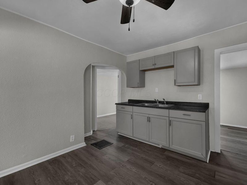 122 W Shields Street, Newark, OH 43055 Photo 13