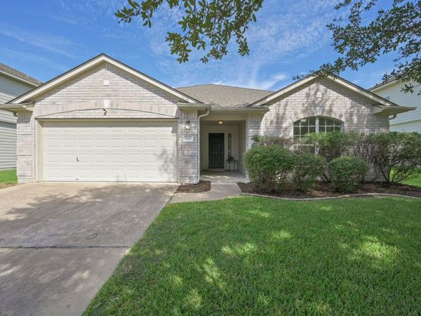 7817 Squirrel Hollow DR, Georgetown, TX 78628