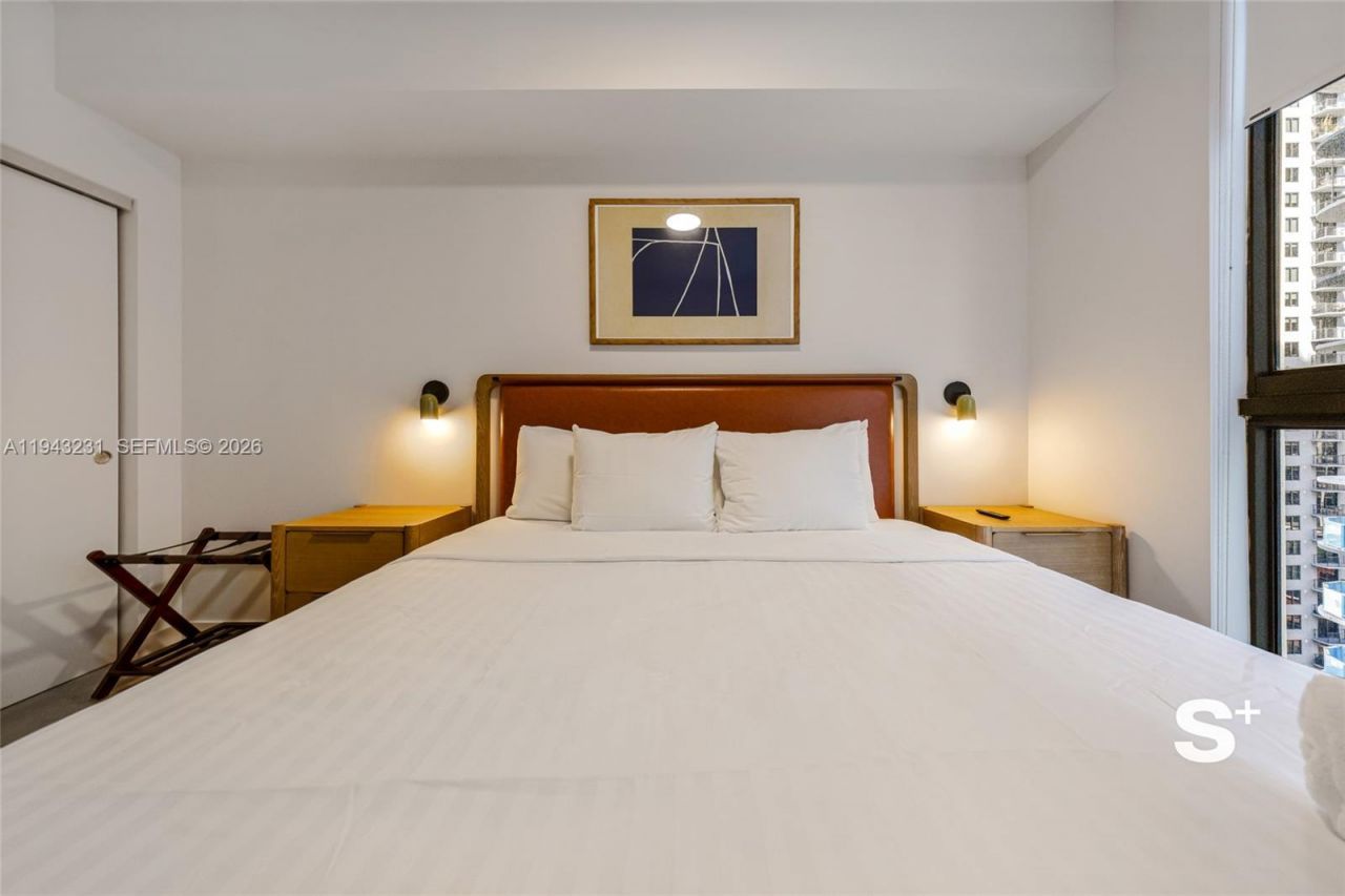 11 NE 6th St, Unit 2307, Miami, FL 33132 Photo