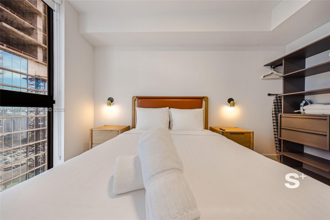 11 NE 6th St, Unit 2307, Miami, FL 33132 Photo