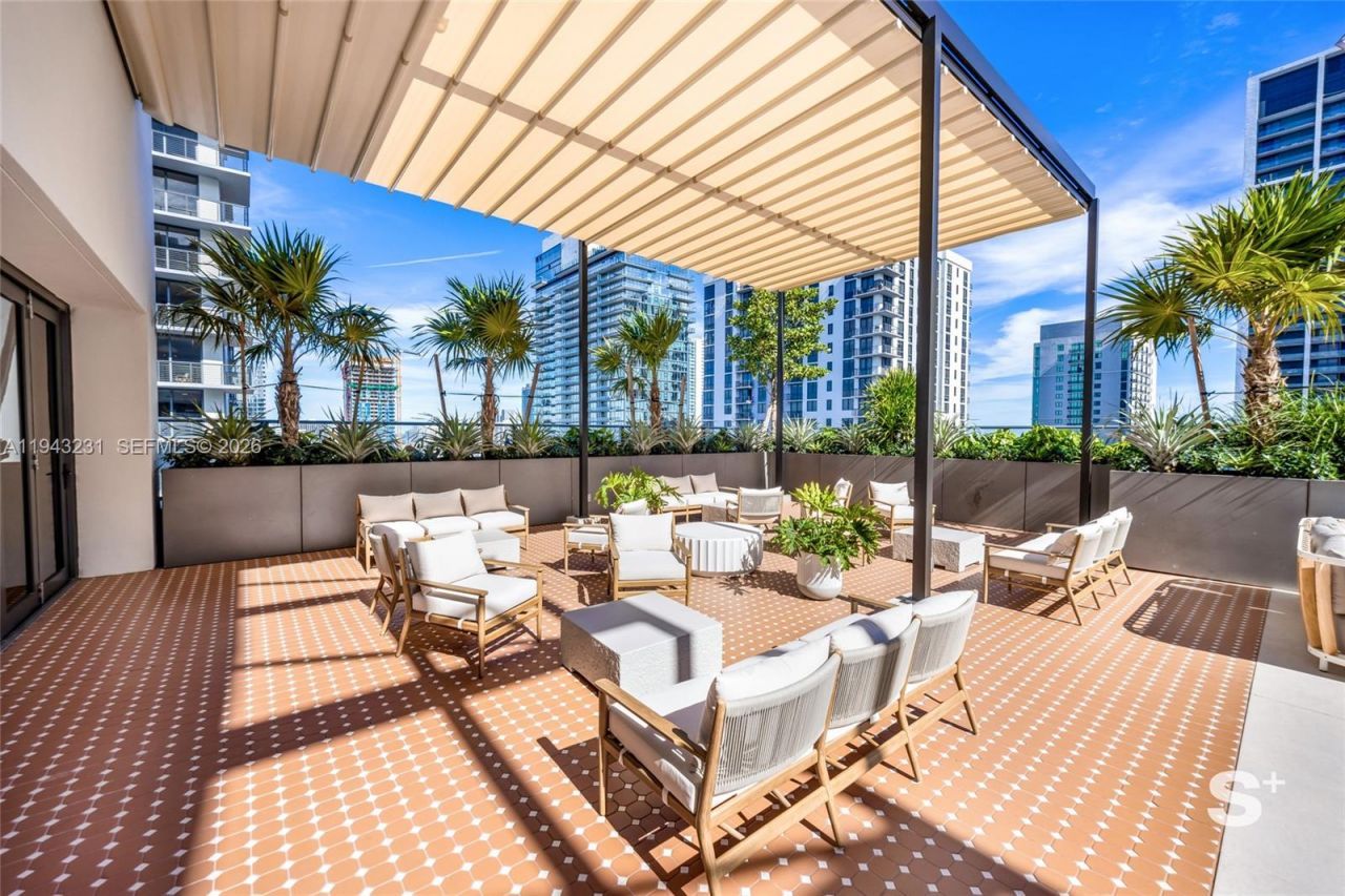 11 NE 6th St, Unit 2307, Miami, FL 33132 Photo