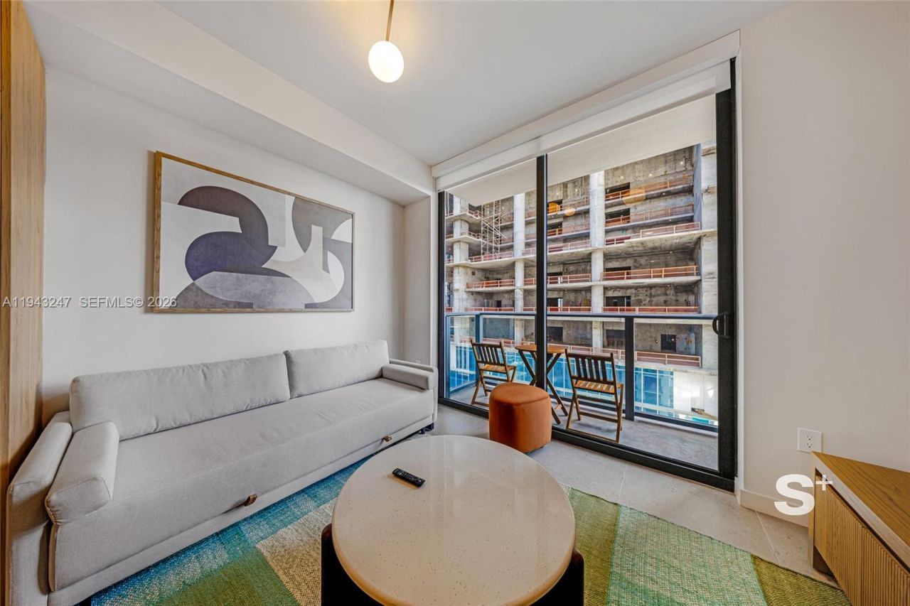 11 NE 6th St, Unit 2903, Miami, FL 33132 Photo