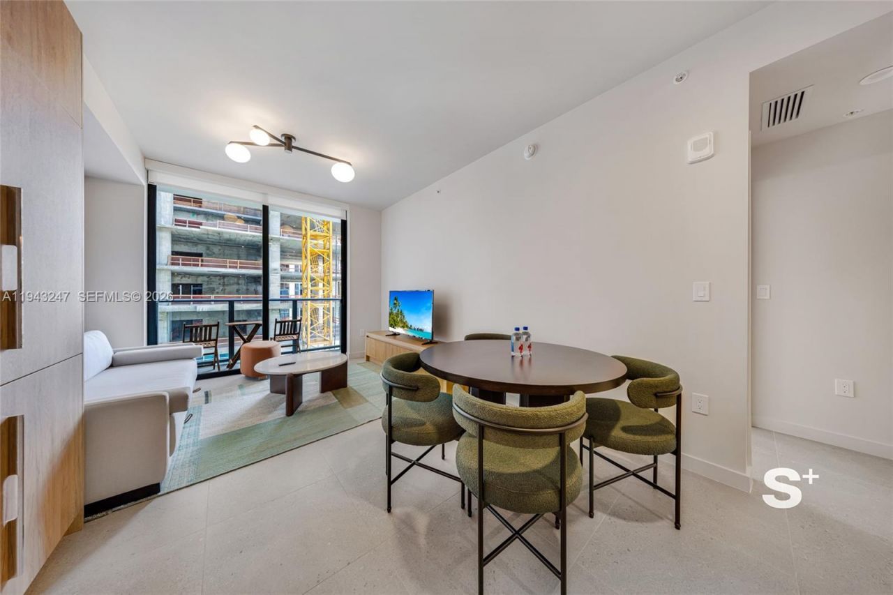 11 NE 6th St, Unit 2903, Miami, FL 33132 Photo