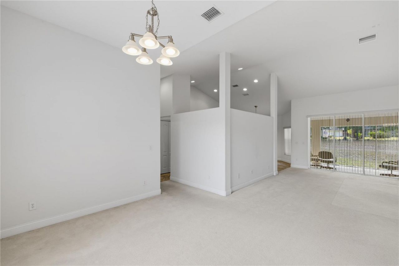 2820 E Newhaven Street, Inverness, FL 34453 Photo