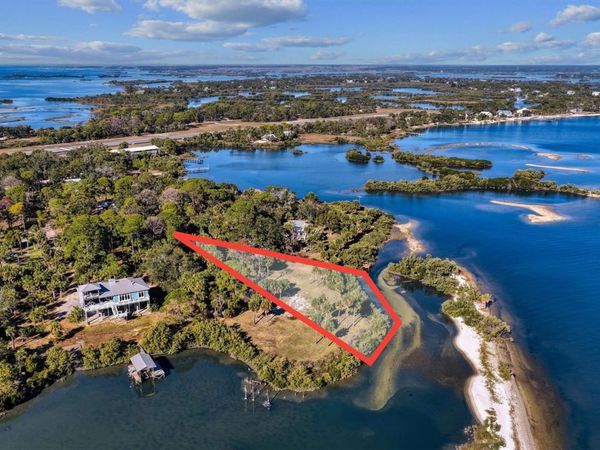 SW 136 PLACE, CEDAR KEY, FL 32625