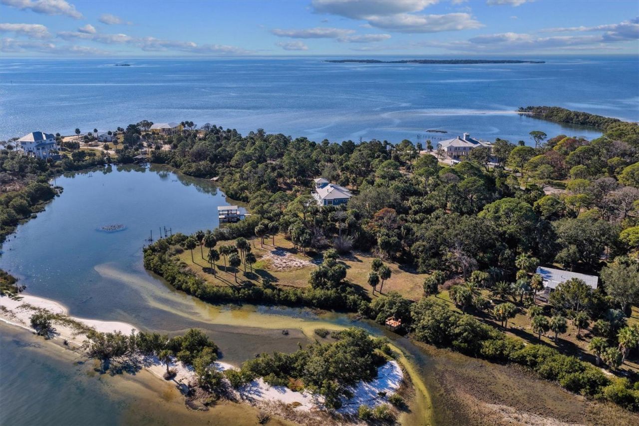 Sw 136 Place, Cedar Key, FL 32625 Photo