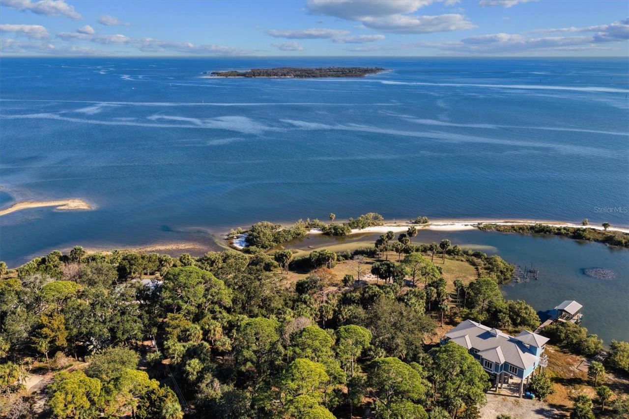 Sw 136 Place, Cedar Key, FL 32625 Photo